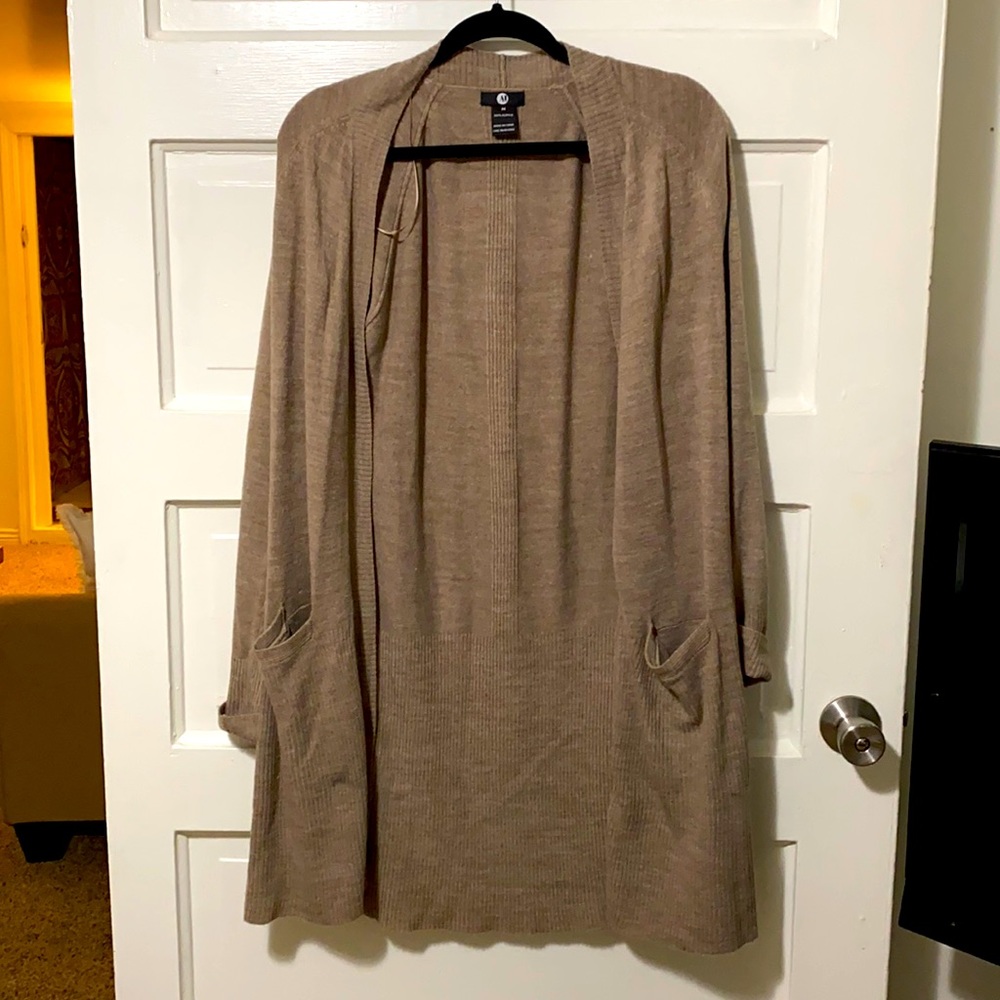long cardigan. perfect for fall!!